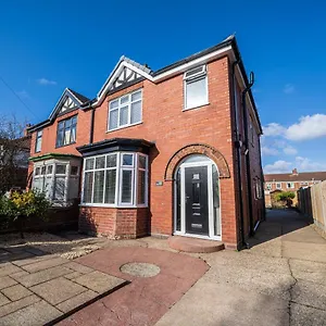 Holiday home Highgate House - Great For Family And Contractors, Cleethorpes