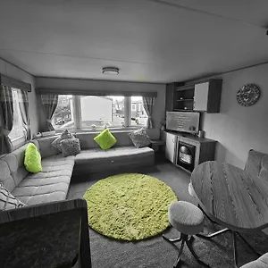 Holiday home Lovely 3 Bed Caravan Near To 5 Star Reviews, Cleethorpes